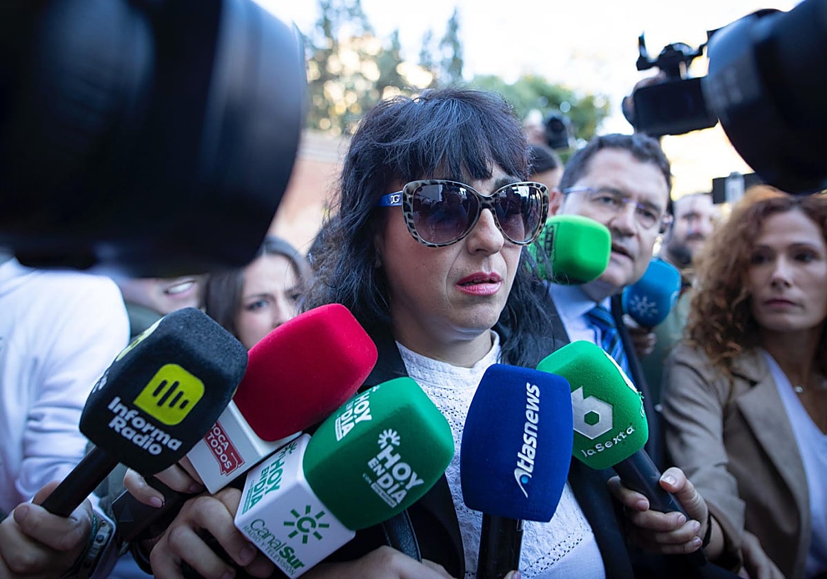Juana Rivas, el pasado 30 de octubre, en los juzgados de La Caleta, en Granada