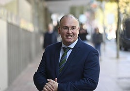 Tellado: «Ángel Víctor Torres no debió sentarse hoy en el Consejo de Ministros»