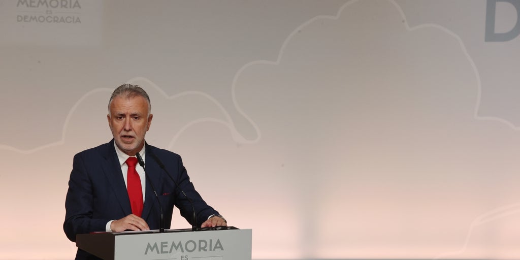 Angel Victor Torres asegura que el informe de la UCO le exonera porque no habla «de pisos ni prostitutas», a pesar de los mensajes con Koldo