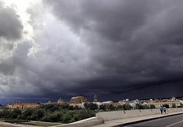 Alerta amarilla por lluvias y tormentas este miércoles en Córdoba: la Aemet avisa de que «no se descartan tornados»