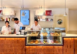 La nueva cafetería de Valencia para 'adictos' al café de especialidad, la tortilla y las tartas de queso