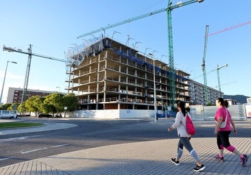 Dos de cada tres pisos nuevos comprados están en las zonas de la Arruzafa y Huerta de Santa Isabel