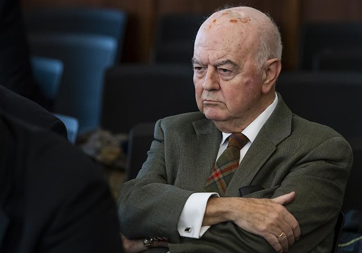El exjefe del gabinete jurídico de la Junta de Andalucía Francisco del Río, en el juicio del caso ERE donde resultó absuelto