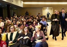 La Junta atiende a casi 750 personas por soledad no deseada en un año