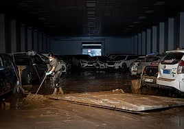 Las terroríficas noches en la zona dana: oscuridad, saqueos y más de 500 detenidos