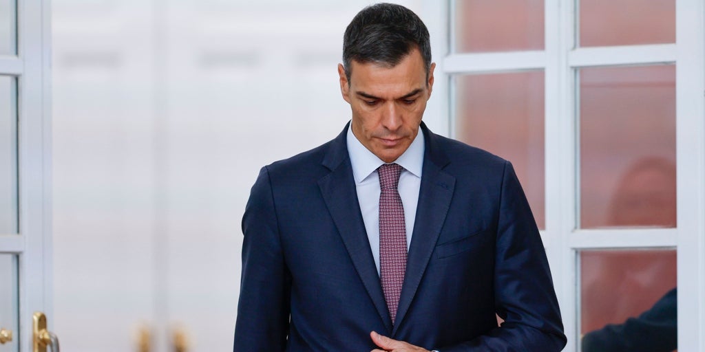 Sánchez renuncia a presentar los Presupuestos este año tras el órdago de Puigdemont