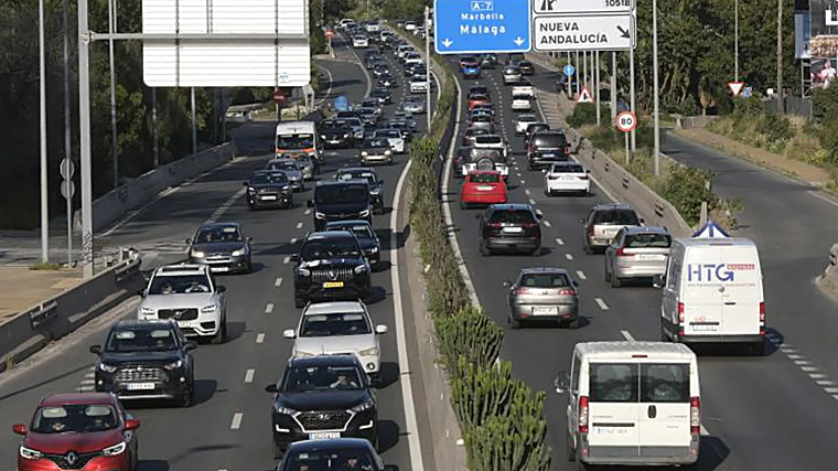 Atasco en la A-7 en la Costa del Sol