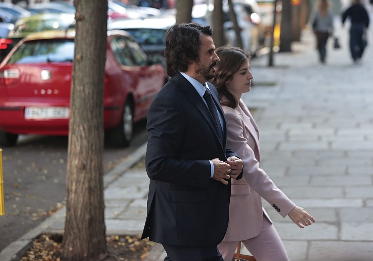 La Audiencia de Madrid confirma el procesamiento del novio de Ayuso por ...
