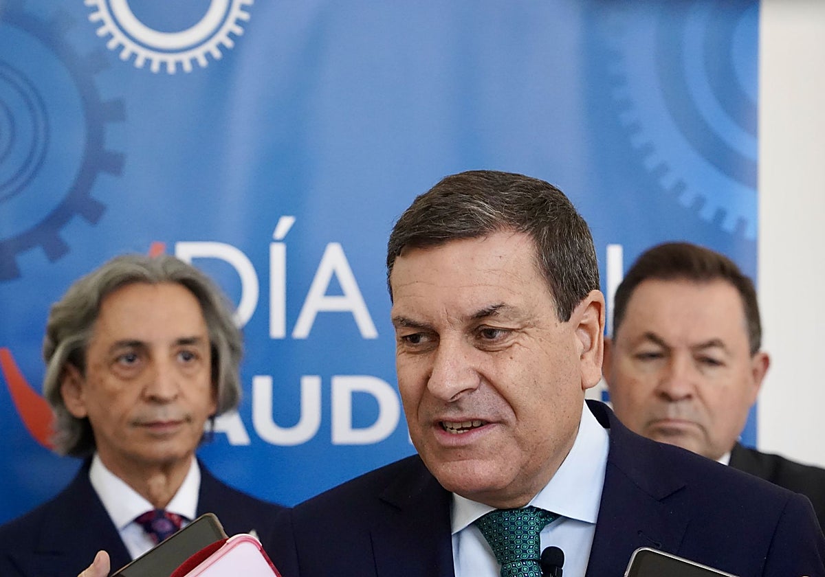 Carlos Fernández Carriedo, consejero de Economía y Hacienda de la Junta, en la celebración del XV Día de la Auditoría