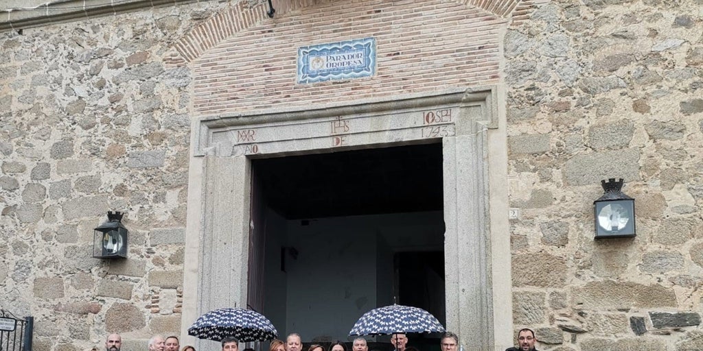 Movilización de las plantillas de los 9 Paradores de Castilla-La Mancha ante sus condiciones laborales «precarias»