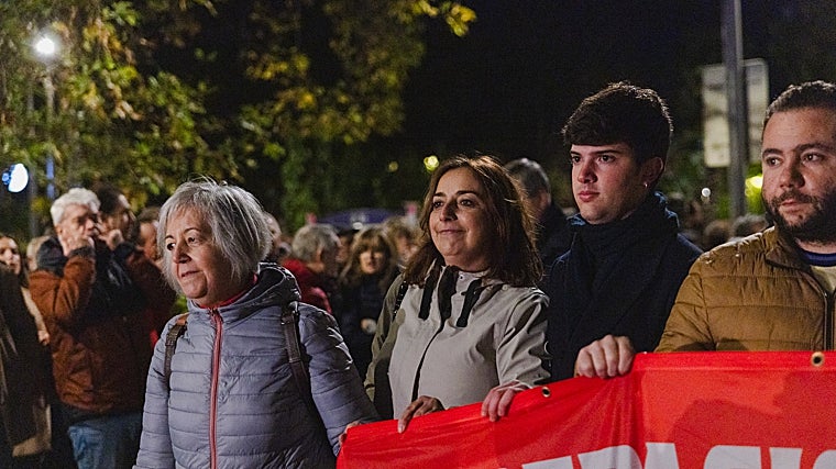 La alcaldesa de Palencia, Miriam Andrés, durante la protesta