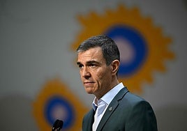 Sánchez dice que aguantará hasta 2027 y exige al PP elecciones en la Comunidad Valenciana