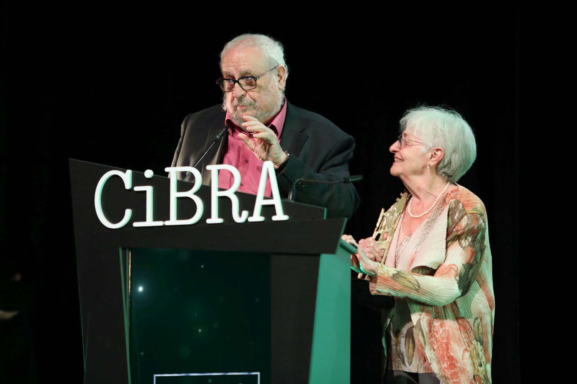 Luces, cámara, música, acción... Resumen gráfico de la gala de clausura del CiBRA