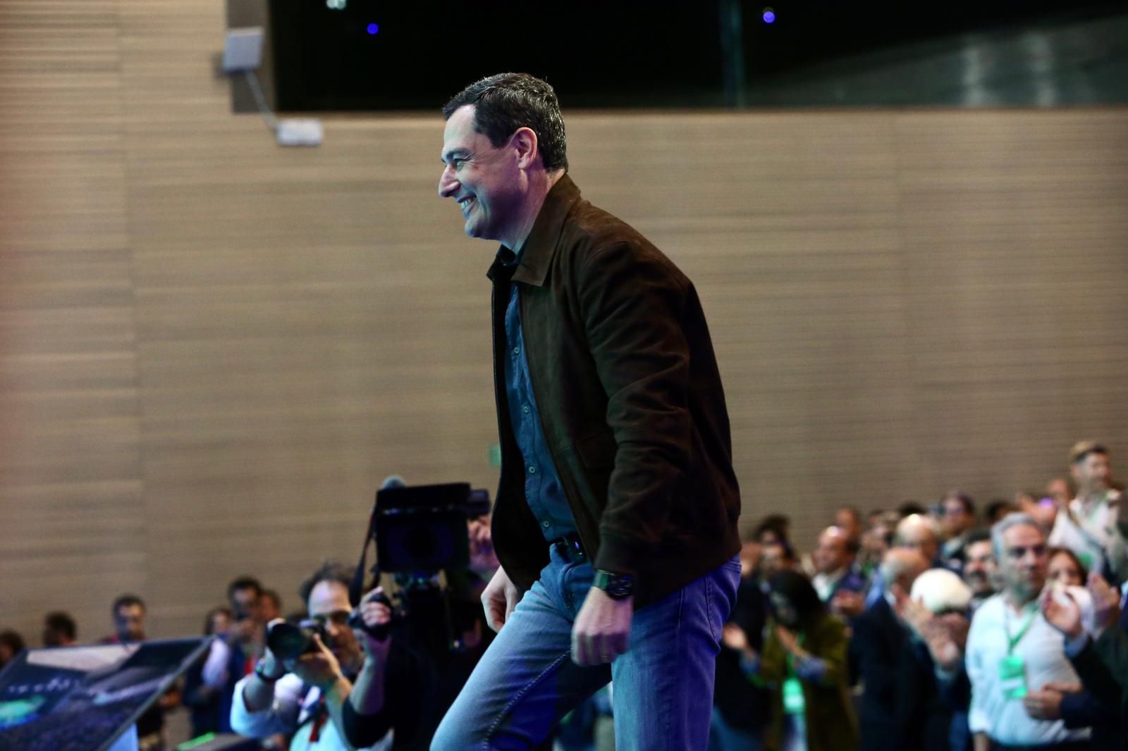 Congreso autonómico del PP de Andalucía: Juanma Moreno, reelegido presidente del PP-A con el 99,95% de los votos