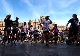Más de mil personas participan en Salamanca en la VIII Carrera y Marcha contra la violencia de género