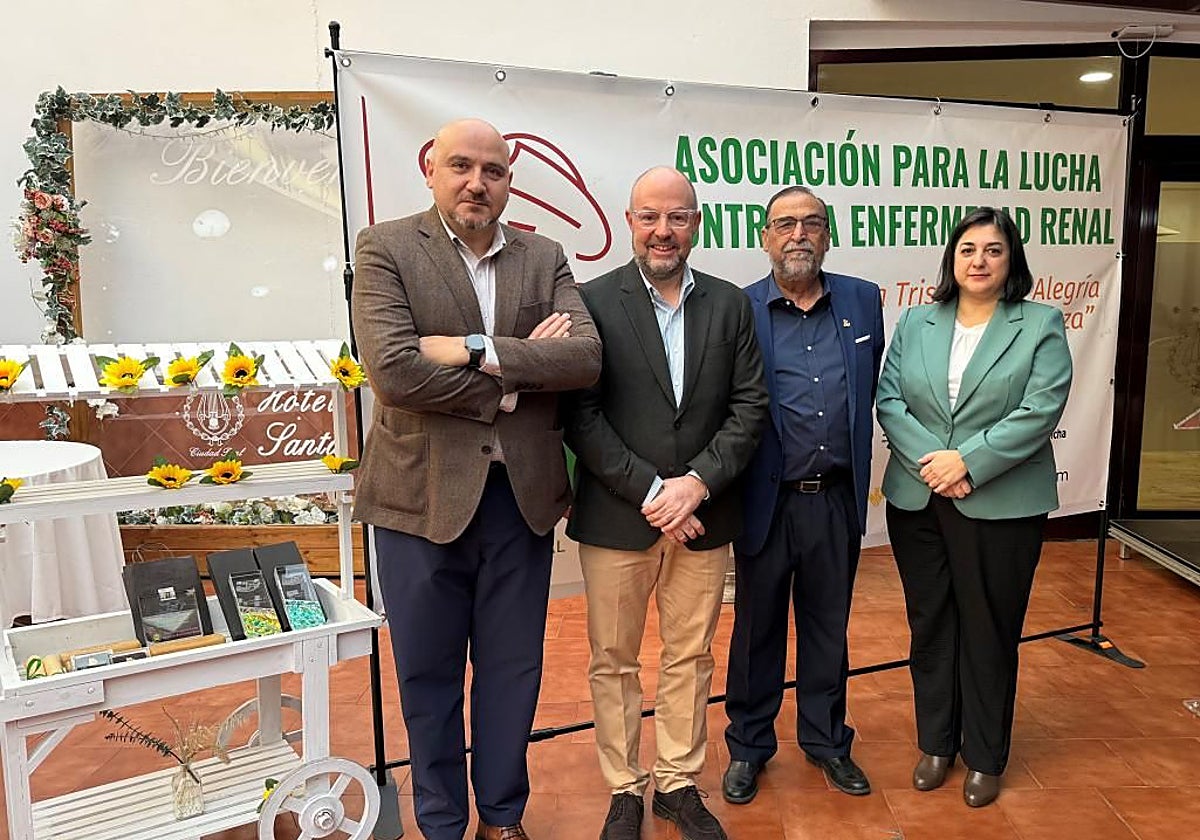 La hemodiálisis en casa se pone en marcha en Alcázar y Ciudad Real y se trabaja para que llegue a Cuenca y Talavera