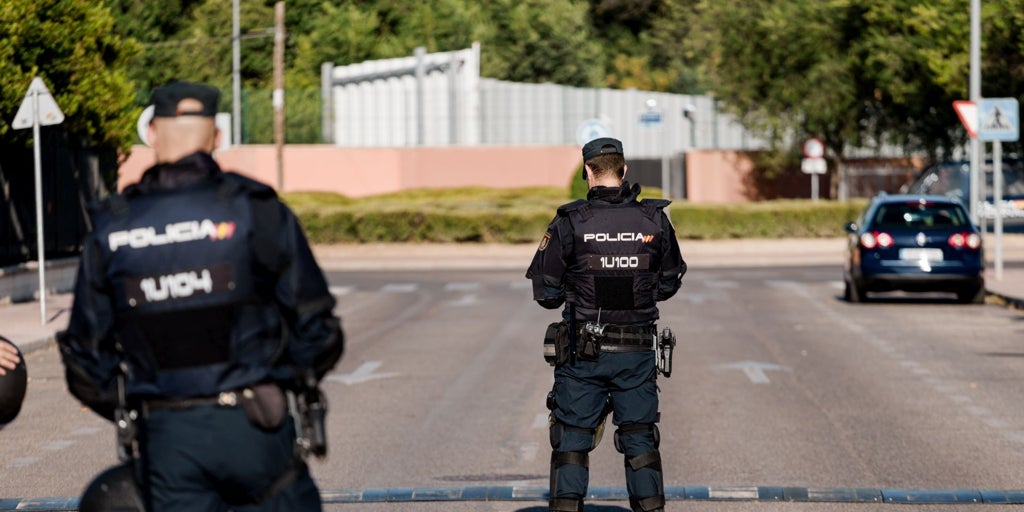 Los atacantes que apalizaron a dos policías en Alcalá venían de una cita sexual pactada por redes sociales