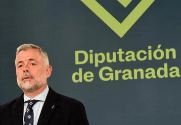 Antonio Sanz releva a la viceconsejera de Sanidad y ficha al vicepresidente de la Diputación de Granada