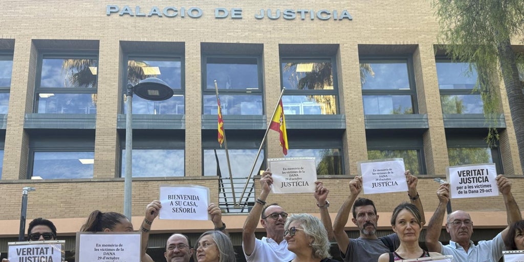 Un exjuez que relacionan con Leire Díez se persona como acusación popular en la causa de la dana