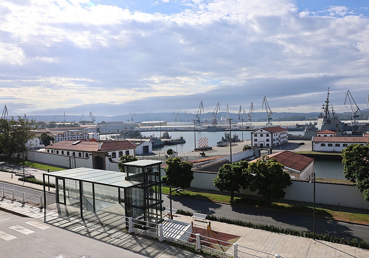 Imagen de la base militar de Ferrol