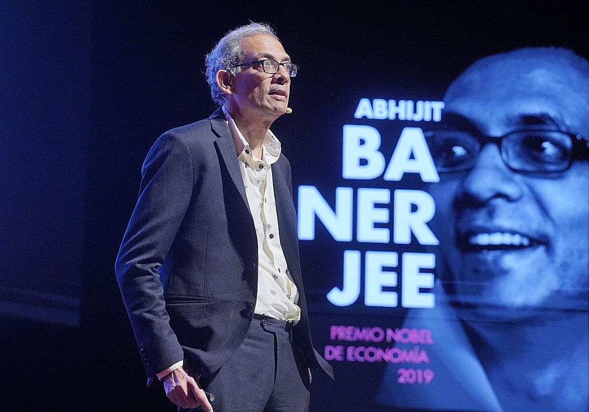 El economista indio Abhijit Banerjee durante la última edición del Vigo Global Summit en 2023