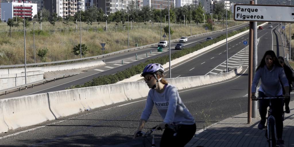 Parque Fidiana y Huerta de Santa Isabel se unirán con una pasarela: sobrevolará la Ronda, valdrá un millón y tendrá 60 metros de largo