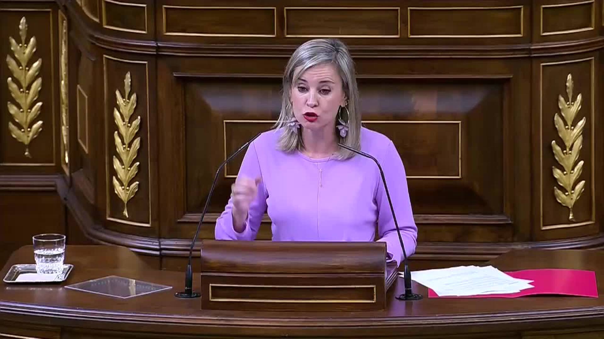 Sumar avisa a Sánchez de que no vale con &quot;resistir&quot; y exige medidas valientes en vivienda