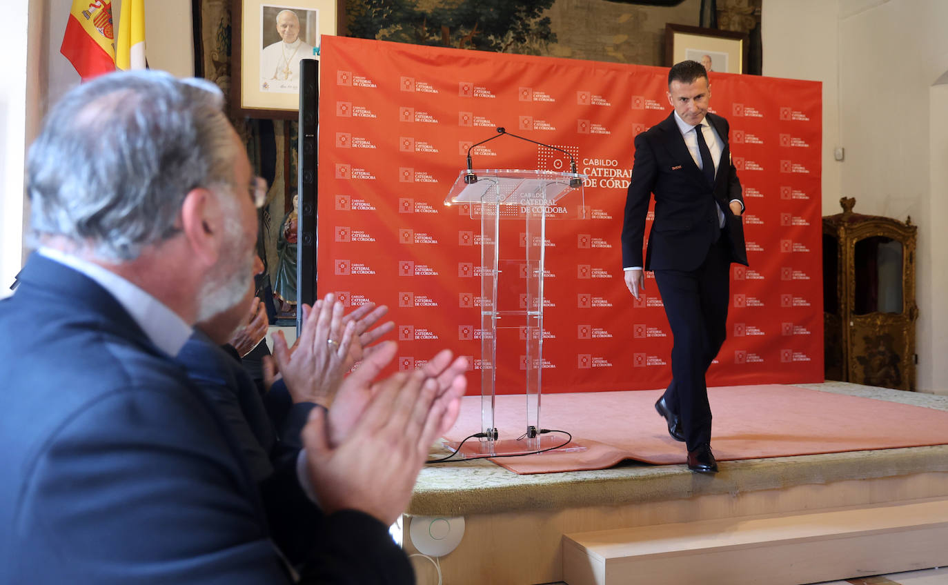 Los reconocimientos por la actuación en el incendio de la Mezquita de Córdoba, en imágenes