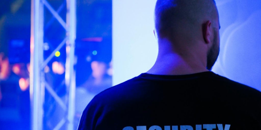 Cae una red que robaba móviles al descuido en las fiestas de Fabrik