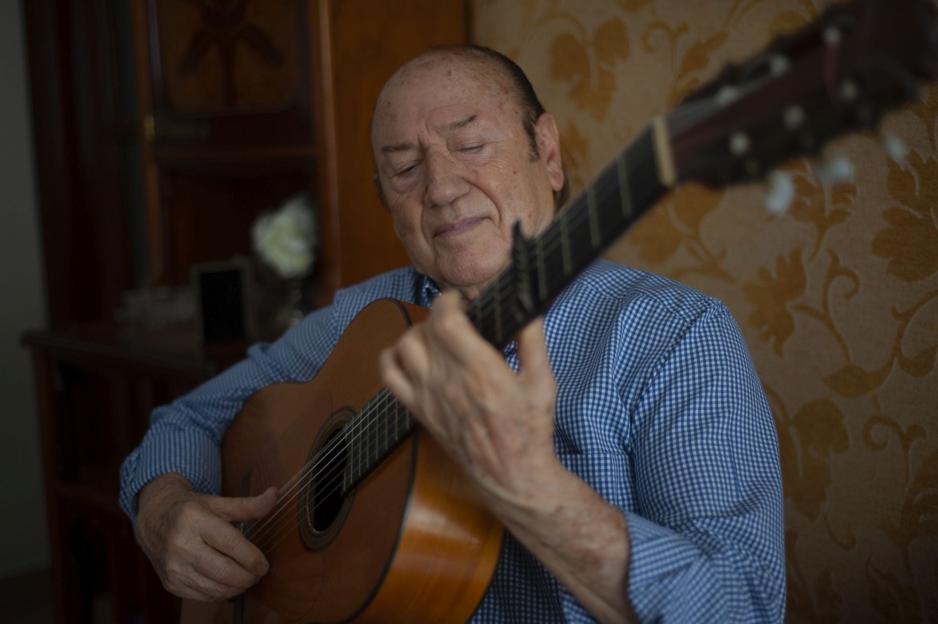 La vida y carrera artística de Fosforito, en imágenes