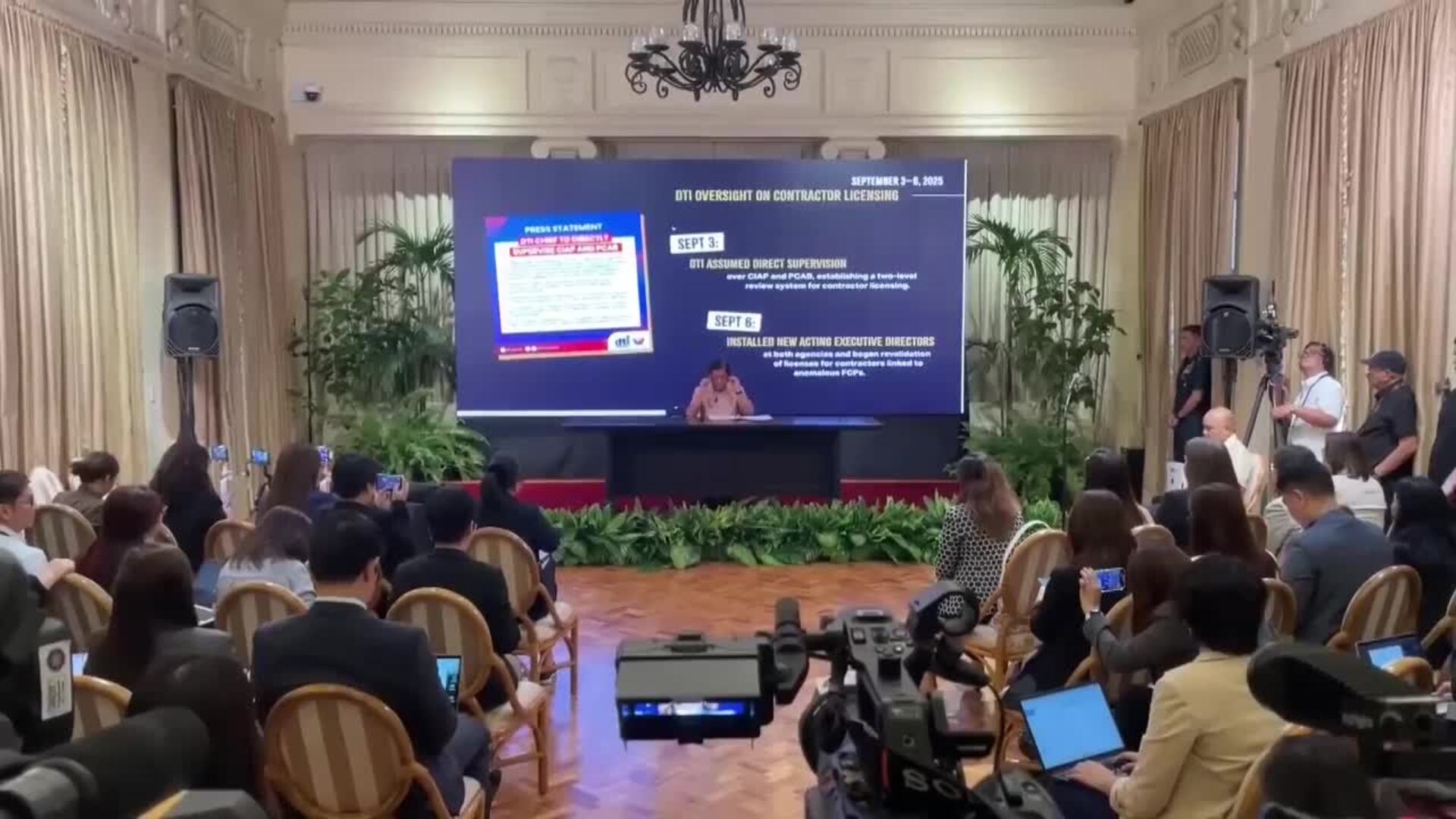 El presidente filipino presenta un informe sobre las investigaciones del Gobierno contra la corrupción