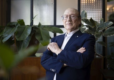 El Concurso Nacional de Flamenco aplaza dos espectáculos por la muerte de Fosforito