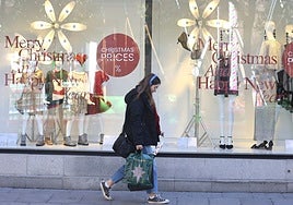 El comercio de Córdoba aguarda esperanzado la Navidad desde un otoño discreto