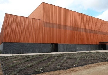 El Ayuntamiento de Toledo retirará el amianto de las cubiertas de 10 edificios municipales antes de 2028