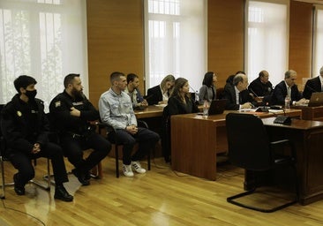 El acusado del triple crimen de Chiloeches: «Recibí un golpe y le di con la bayoneta a todo lo que se movía o gritaba»