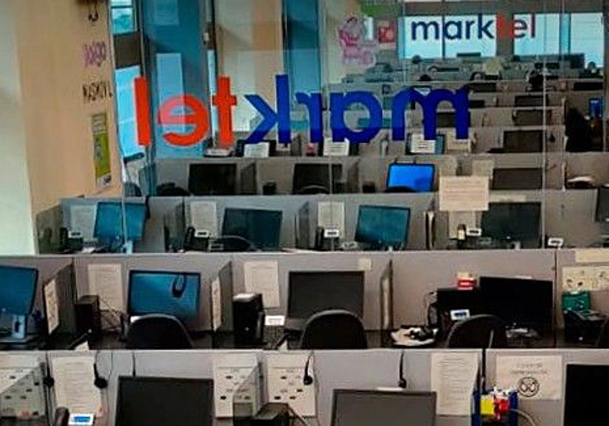 Panorámica de uno de los call center de Marktel