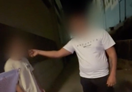Se investiga a varios menores tras viralizarse un vídeo en el que humillan, acosan y agreden a la víctima
