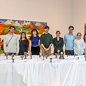 Artistas jóvenes instalan un laberinto de «micromundos» en el IVAM que «refleja el potencial valenciano»