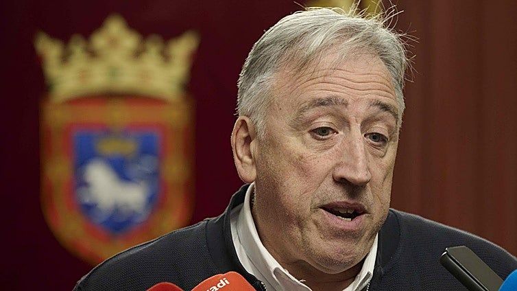 El Ayuntamiento de Pamplona subvenciona por igual a asociaciones proetarras y de víctimas de ETA