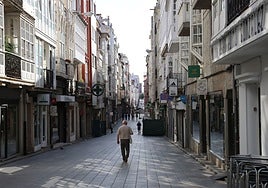 Colapsa un edificio gravemente deteriorado en el centro de Ferrol