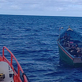 La llamada desde una patera activa el protocolo de rescate de siete inmigrantes al sureste de Gran Canaria