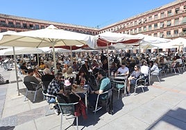 Los hosteleros piden una patrulla policial exclusiva para el control de veladores en Córdoba