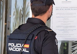 Expulsado de España durante seis años un británico que pretendía traficar con drogas en Ibiza