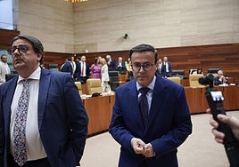 Gallardo se acerca a Sánchez con la financiación catalana y defiende las «singularidades de todos los territorios»