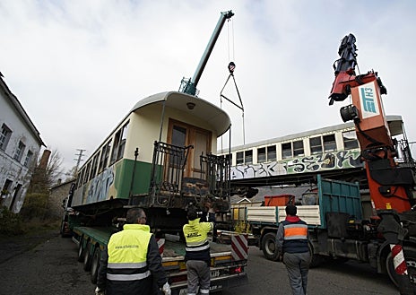 Imagen secundaria 1 - Recepción de los vagones en Villablino
