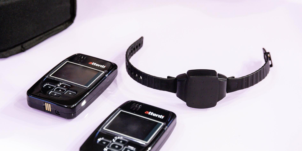 Fallos de cobertura y conexión en zonas de Canarias ponen en «riesgo» el funcionamiento de las pulseras antimaltrato