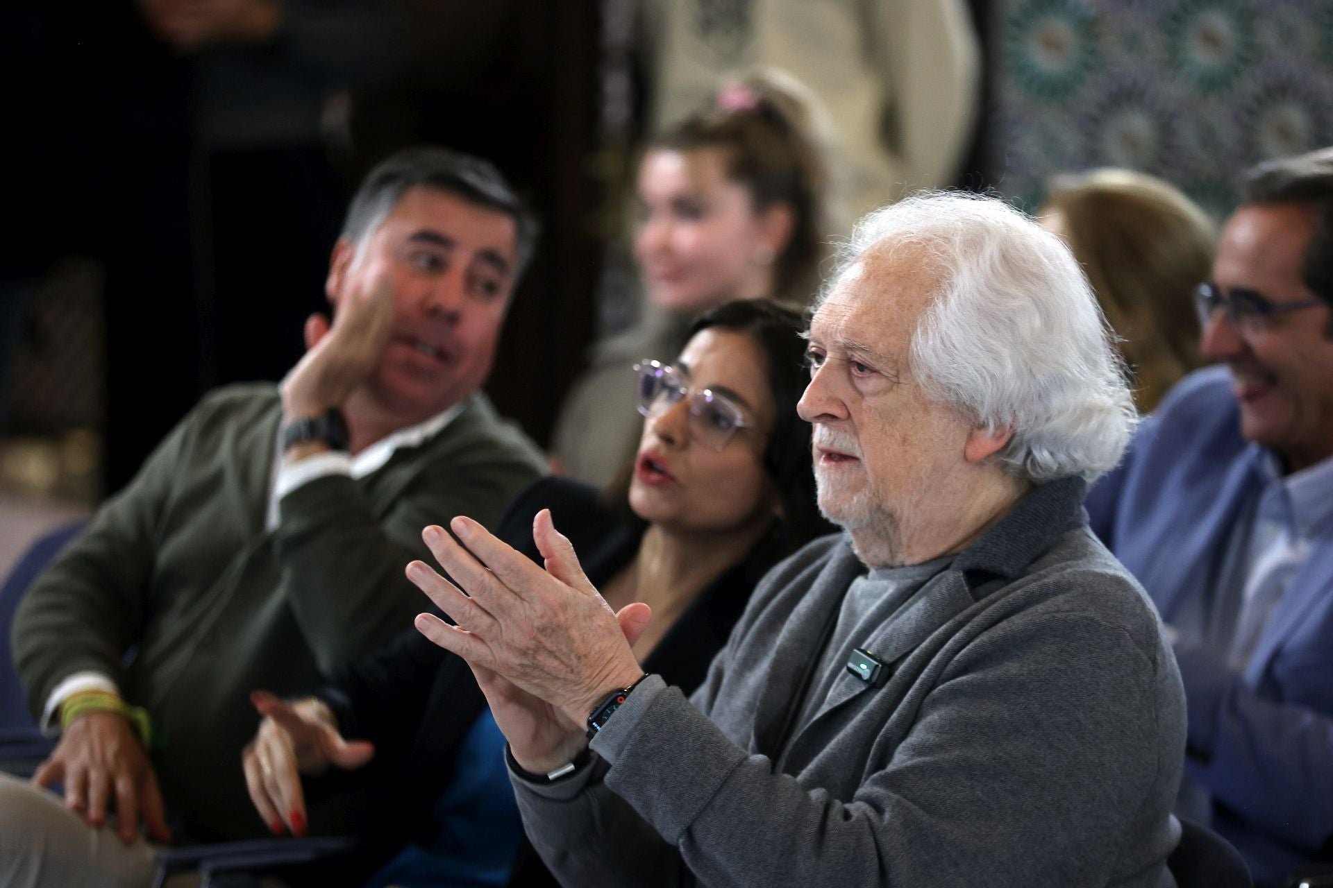 La charla de Alejandro Rojas Marcos sobre el &#039;Poder andaluz&#039; en Córdoba, en imágenes