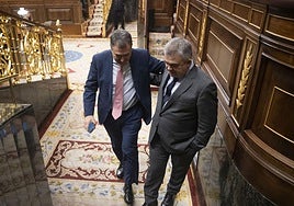 Aitor Esteban con Santos Cerdán en el Congreso