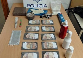 Detenidos en Madrid dos estafadores por el timo de los billetes tintados