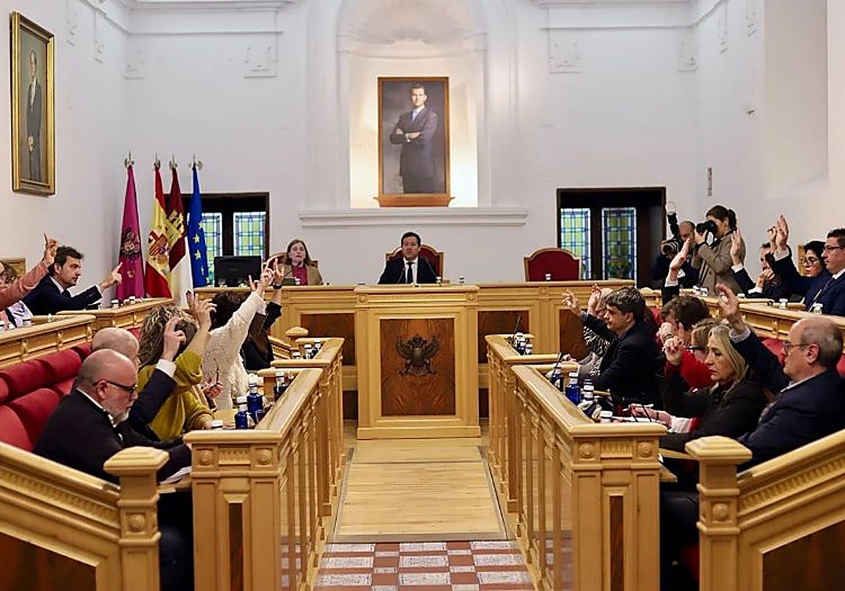 El Pleno, en una imagen de archivo, votará los presupuestos municipales el próximo 18 de diciembre